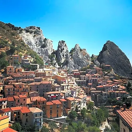 Al Castello 3* Castelmezzano